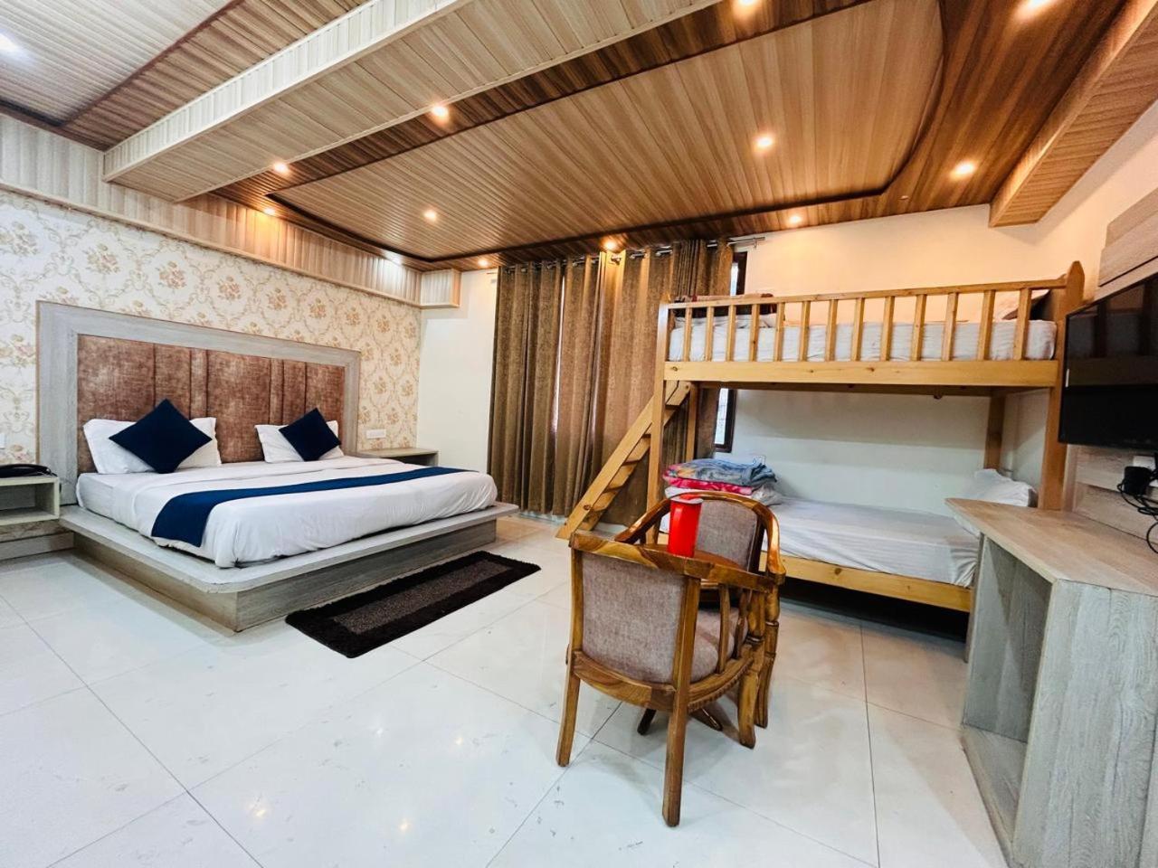 Yog Maya Regency B&B 西姆拉 外观 照片