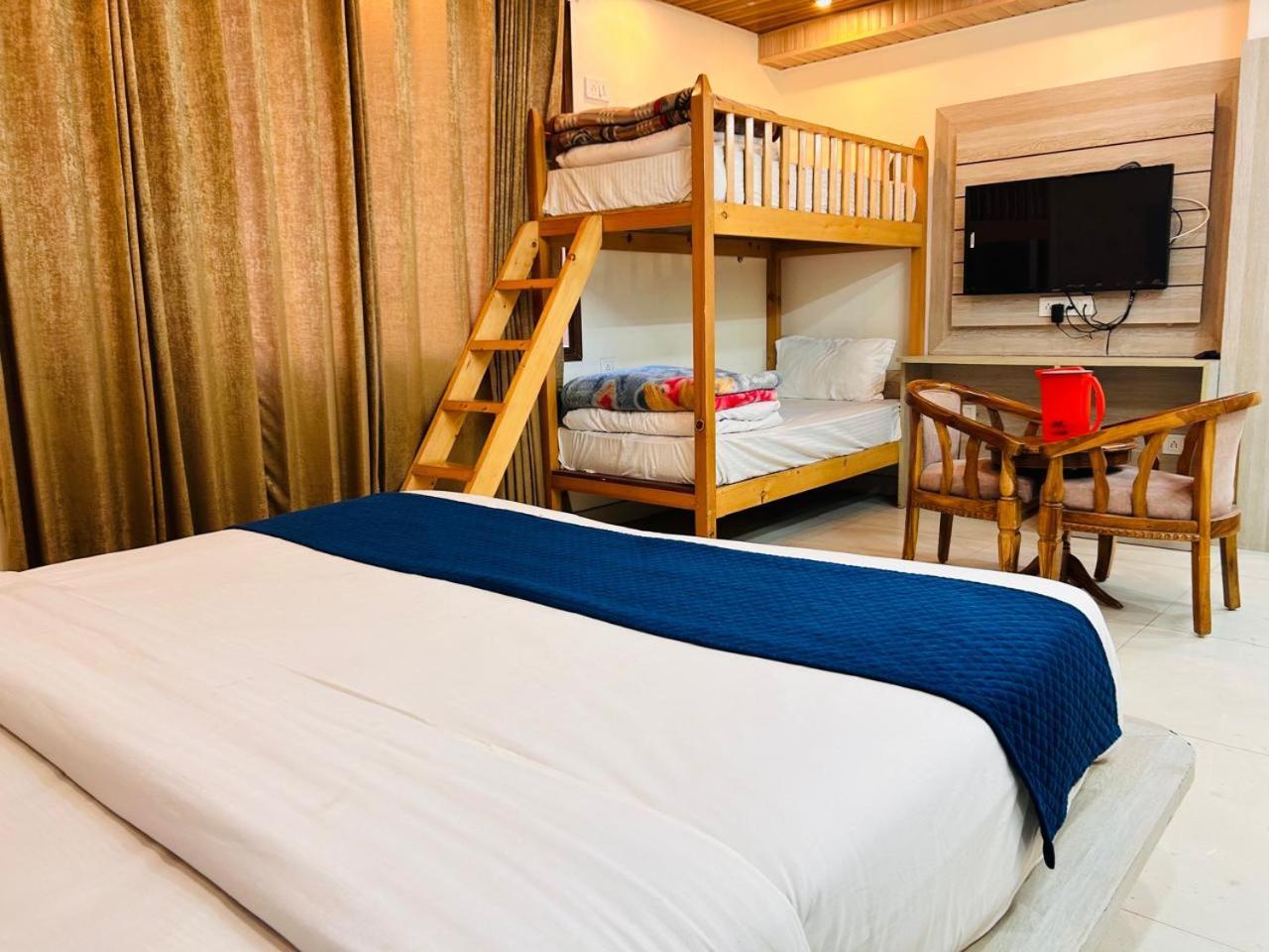 Yog Maya Regency B&B 西姆拉 外观 照片